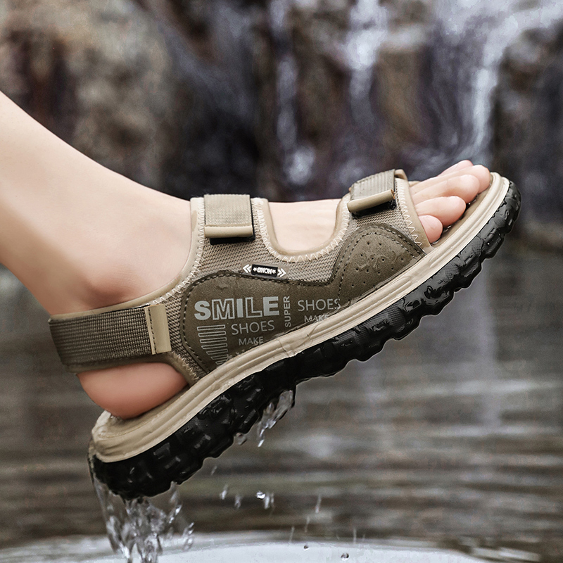Men Shoes Velcro - صنادل رجالية صيفية جديدة 2026، أحذية
