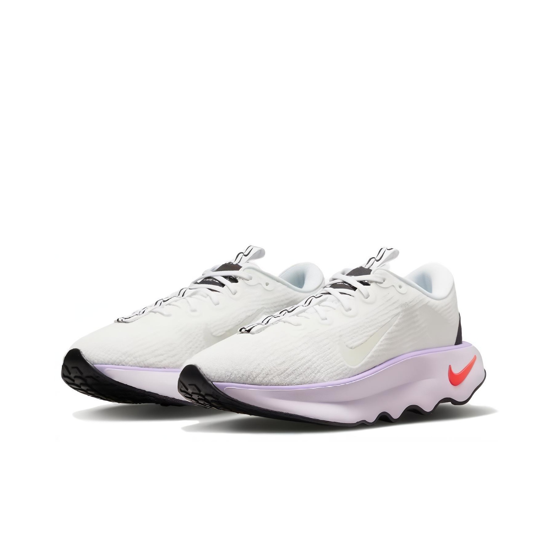 حذاء نايك موتيفا لو توب للمشي  - مراجعة Men Shoes Nike وسعره