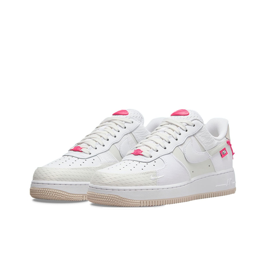 حذاء نايك إير فورس 1 للنساء من - مراجعة Men'S Shoes Nike Air Force وسعره
