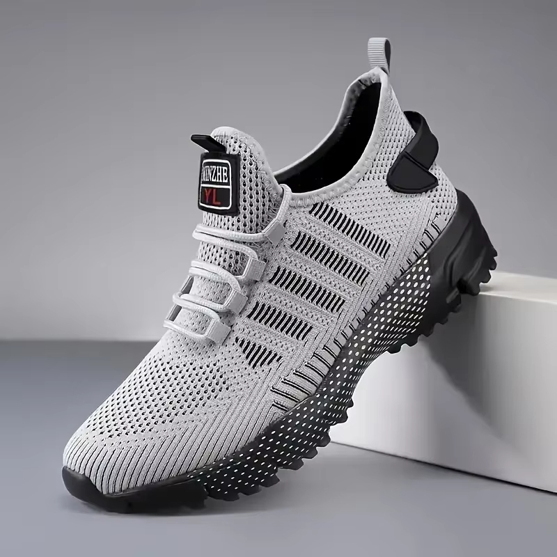 2025 جديد الرجال احذية الجري ف - مراجعة Men Shoes Runners وسعره