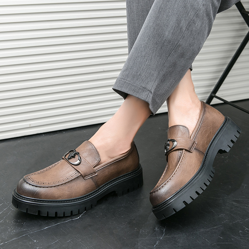 حذاء أكسفورد غير رسمي للرجال ، - مراجعة Men Shoes Prada وسعره