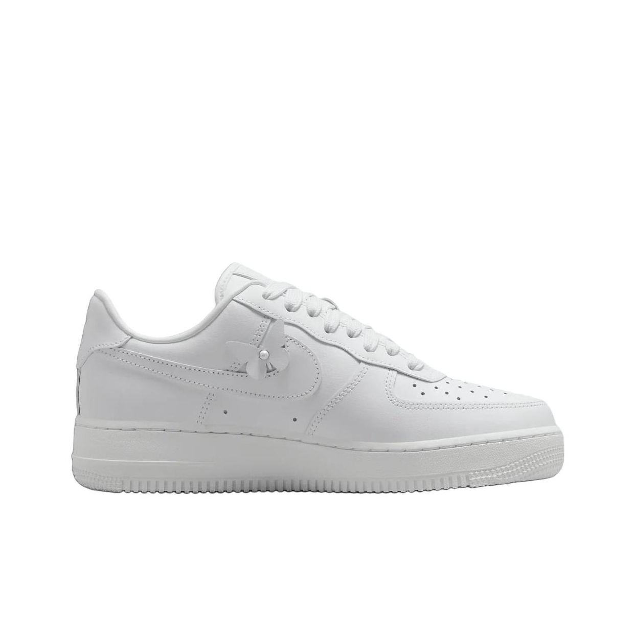 حذاء نايك اير فورس 1 مقاوم للا - مراجعة Men'S Shoes Nike Air Force وسعره