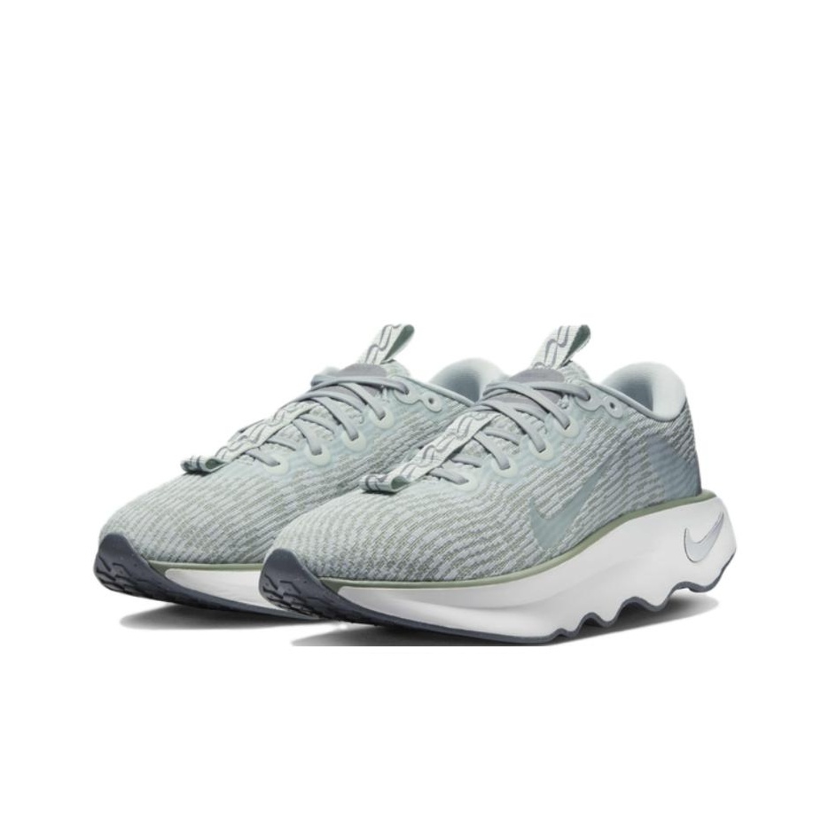حذاء نايك موتيفا لو توب للمشي  - مراجعة Men Shoes Nike وسعره