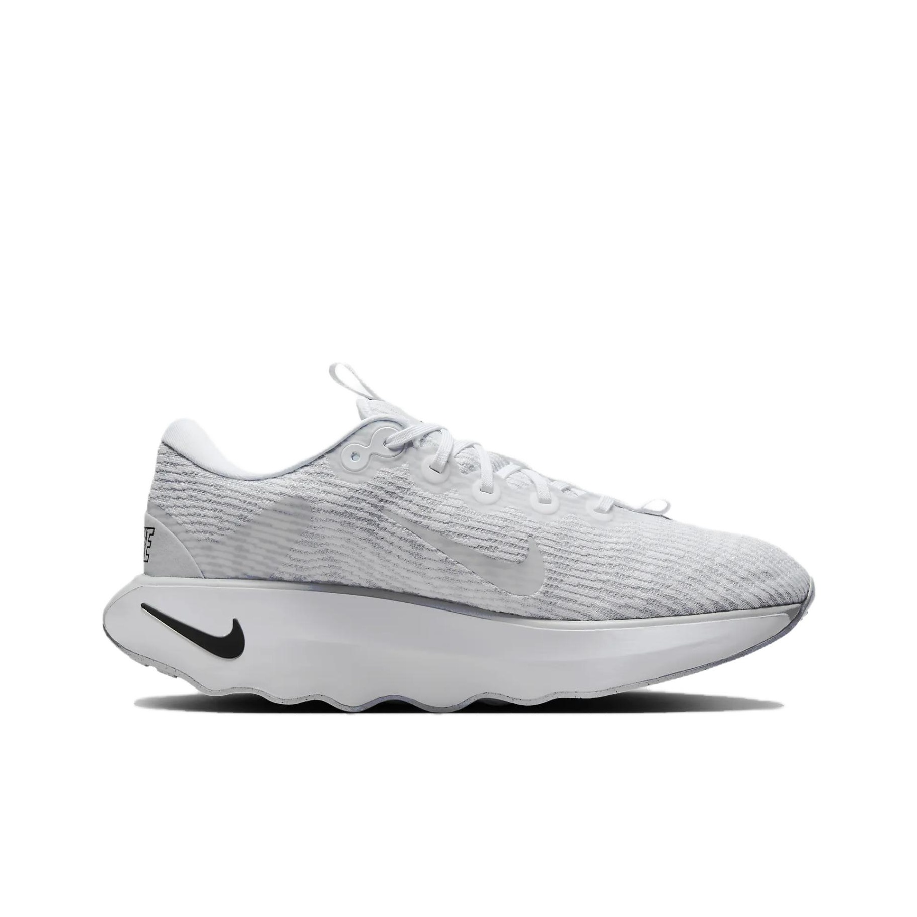 حذاء نايك موتيفا للمشي للرجال  - مراجعة Men Shoes Nike وسعره