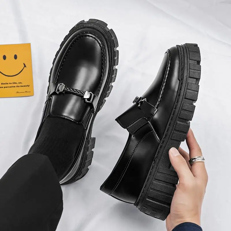 منصة الرجال أحذية جلدية بدون ك - مراجعة Men Shoes Prada وسعره
